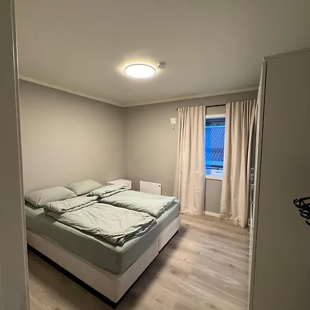 Downtown Leknes - Adventure In Lofoten - Free Parking - Airport 5 Min Apartamento *