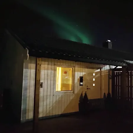 Downtown - Adventure In Lofoten - Free Parking - Airport 5 Min * Leknes